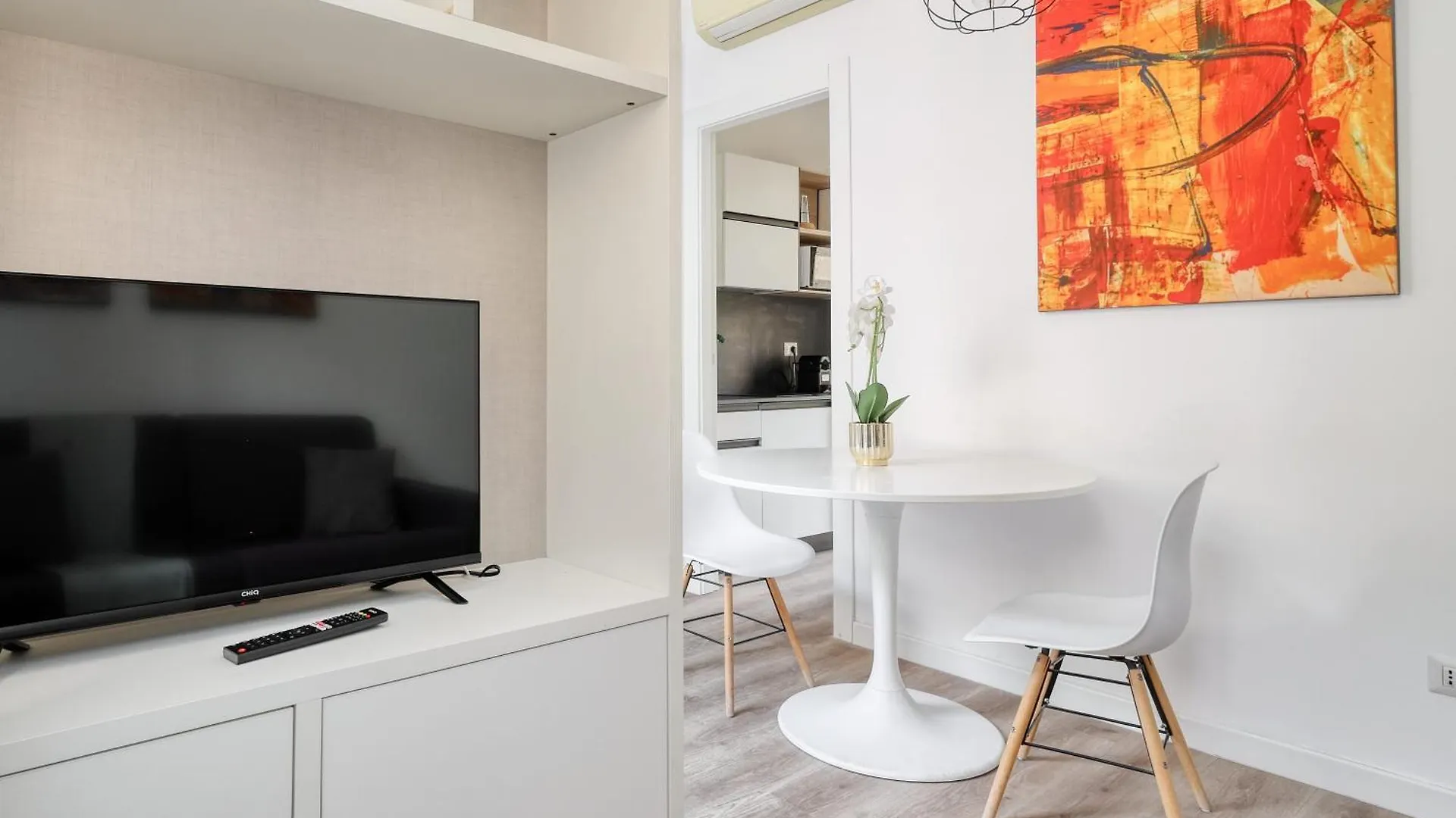 Joivy Delightful Studios Near Parco Tre Torri Milan Apartment