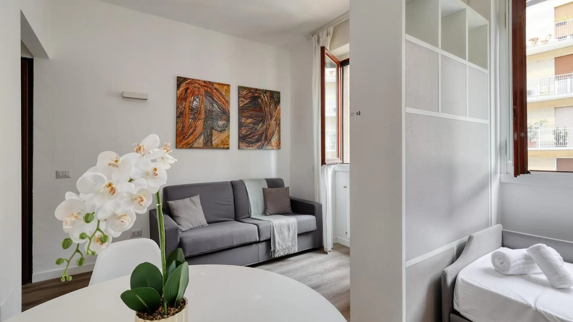 Joivy Delightful Studios Near Parco Tre Torri Milan 0*,